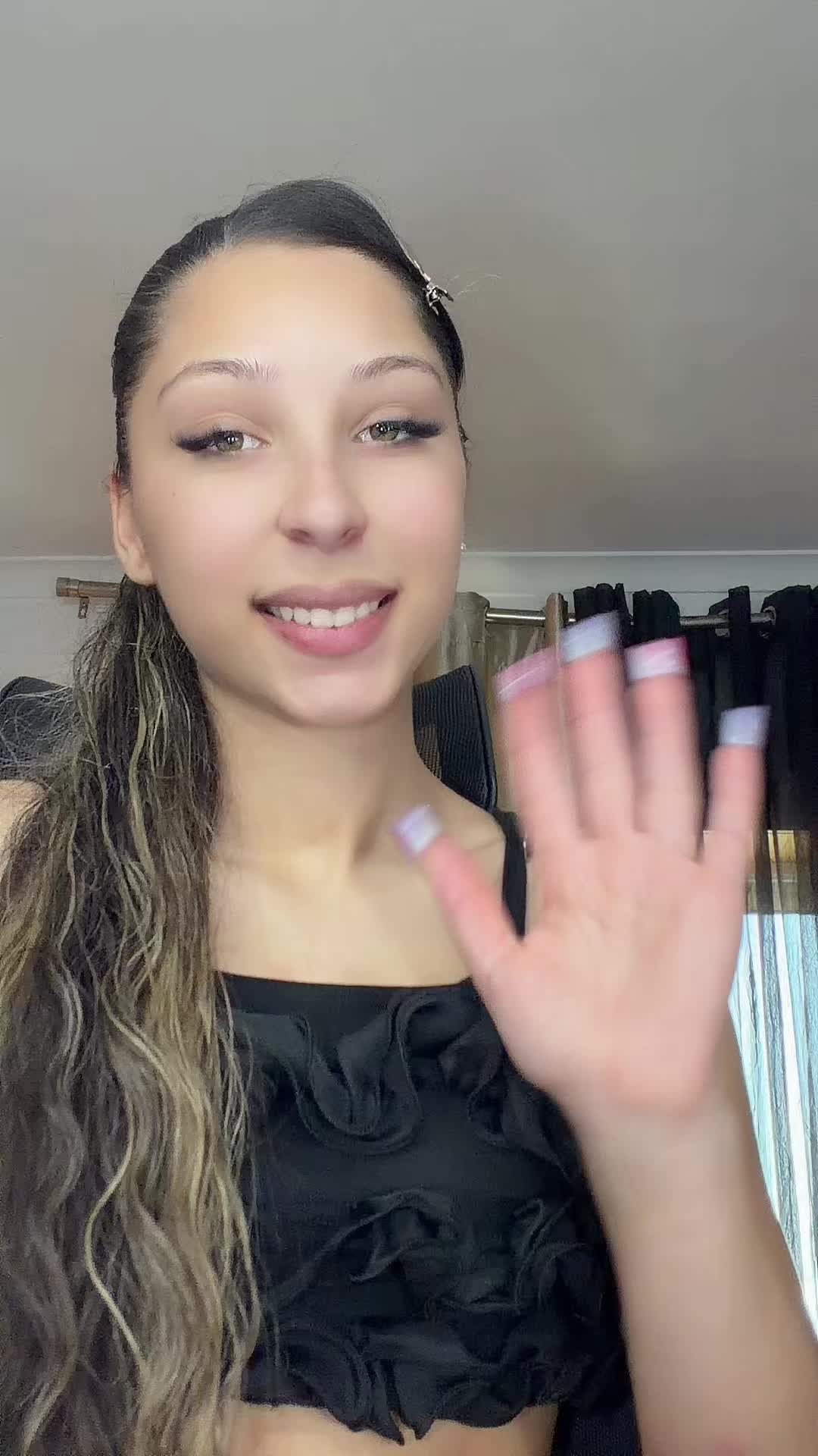 @Lisandra_17