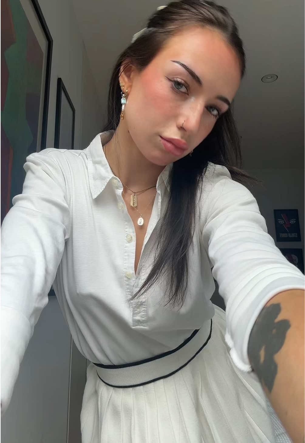 @Nel😼