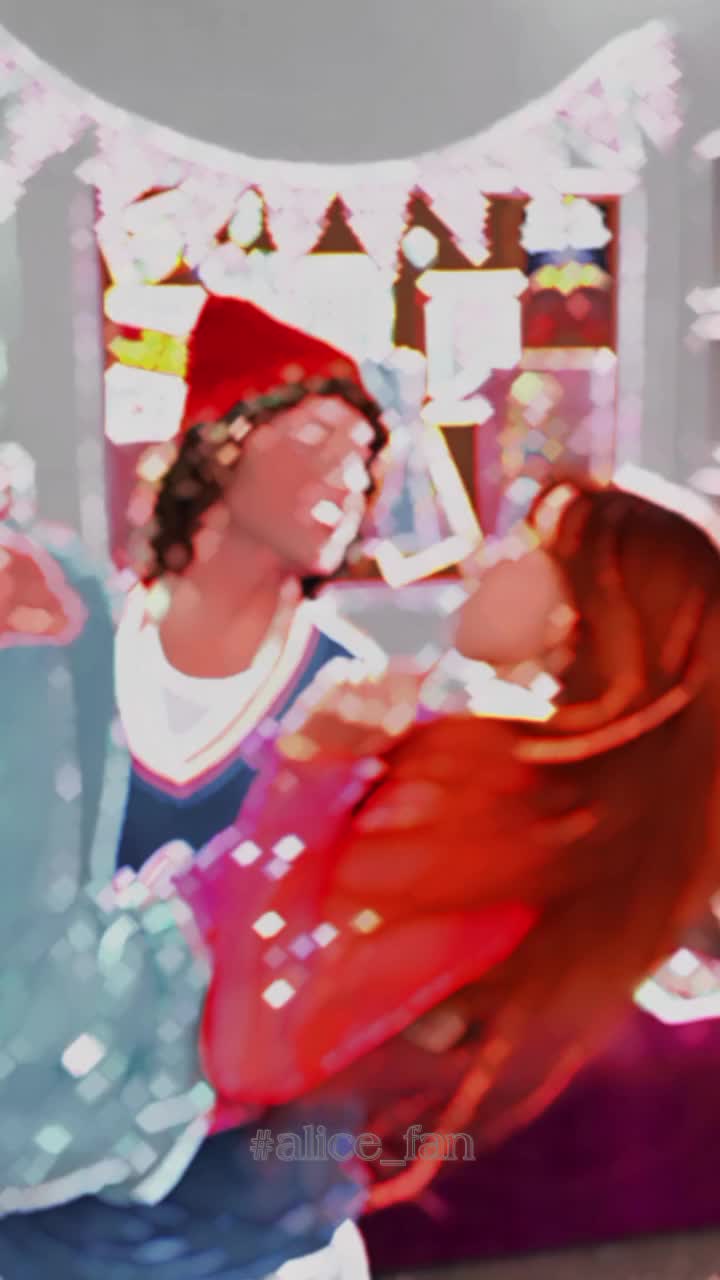 @🍉Aᥣiᥴᥱ_fᥲᥒ🍉