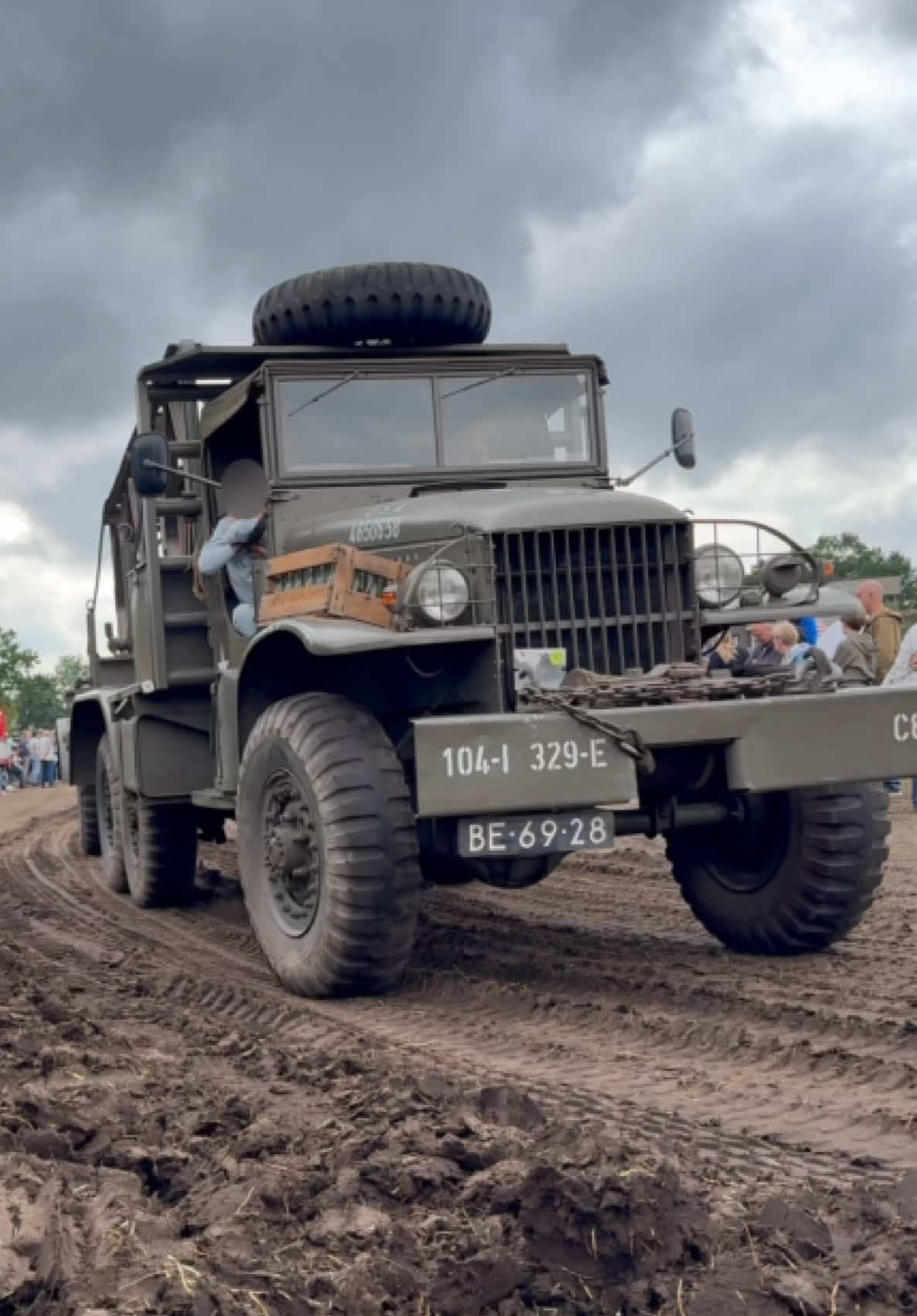 @shorts-military-spotter