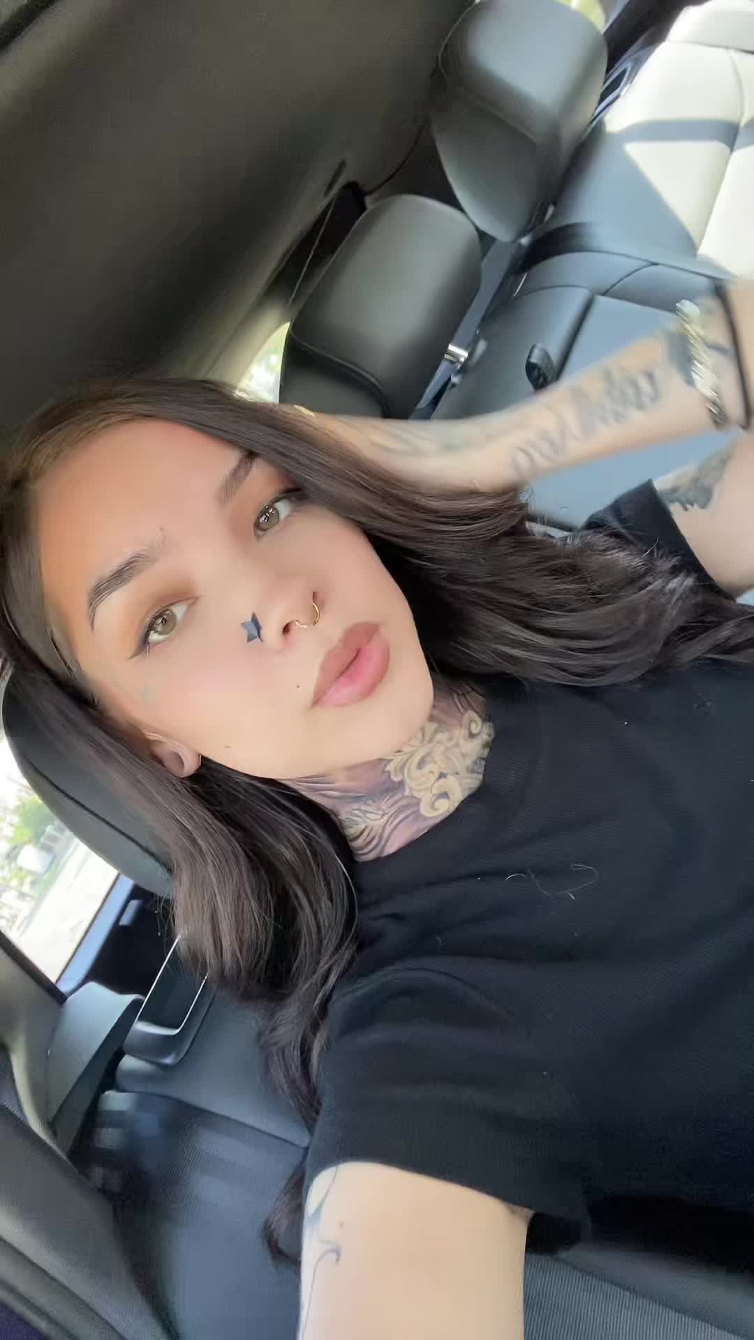 @Lili.
