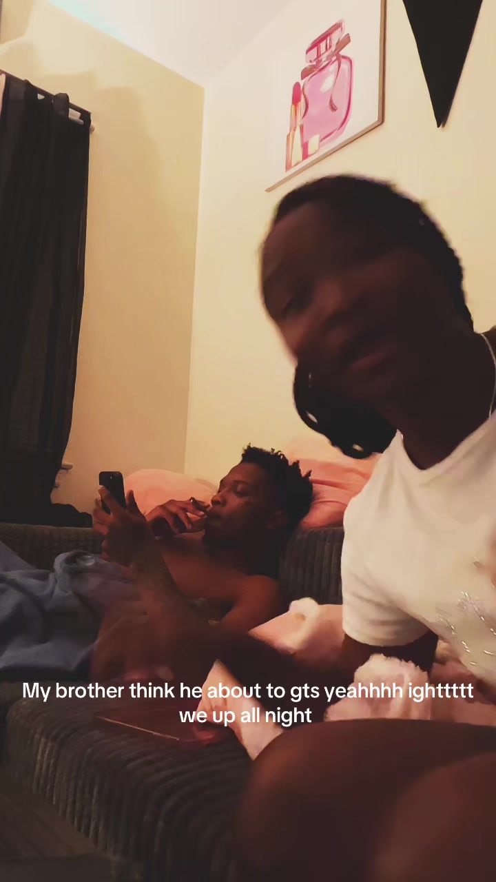 @NayaSecretpage