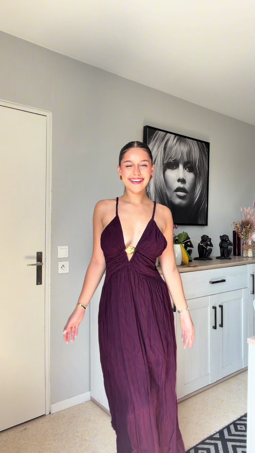 @YNÈS