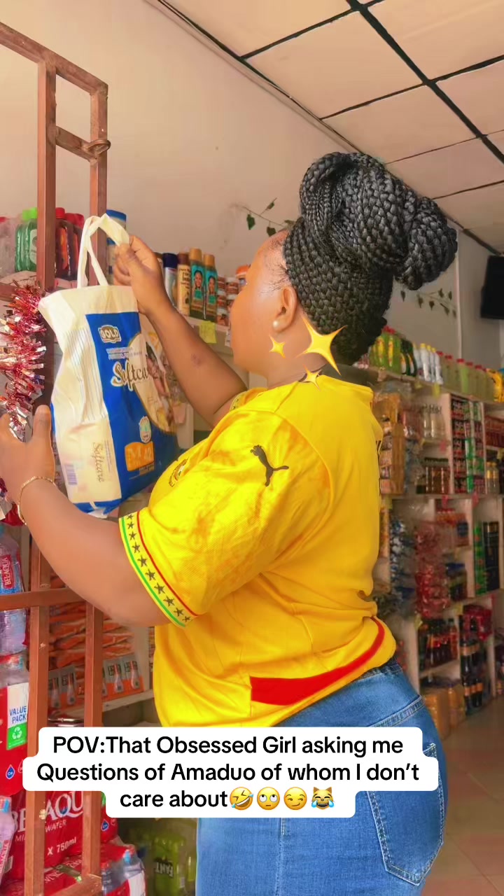 @Shivi's Vintage GlowCos.🛍️🌸