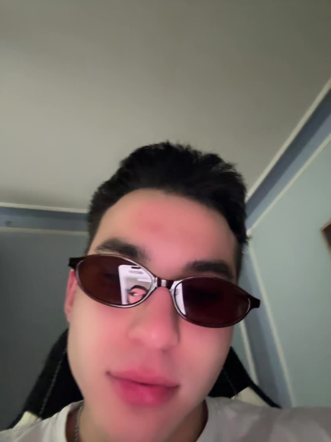 @𝙨𝙨𝟕𝟕