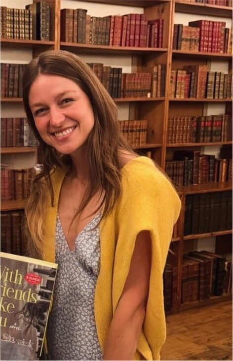 @Melissa Benoist