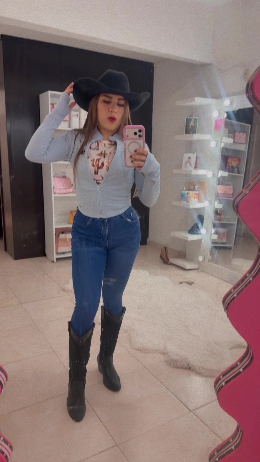 @Dianitaa
