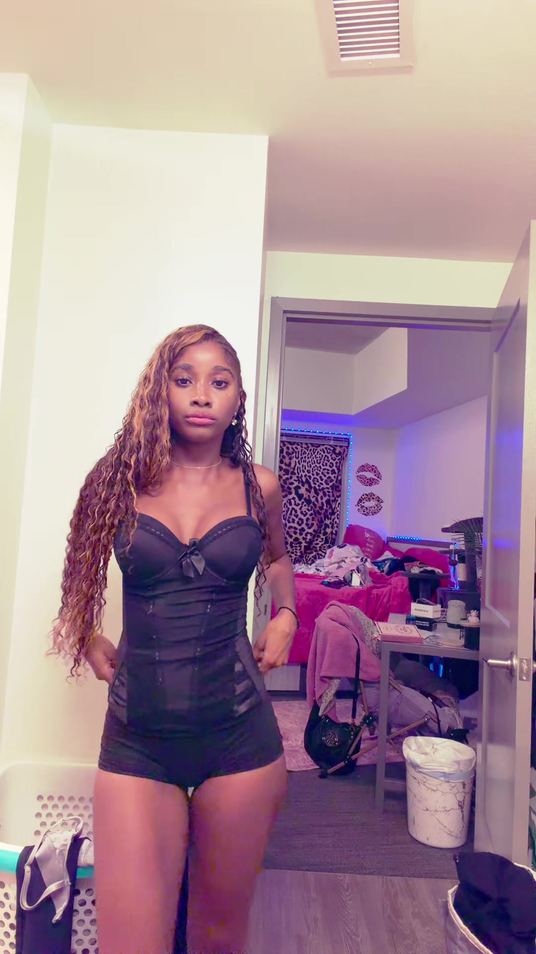@GiaJ