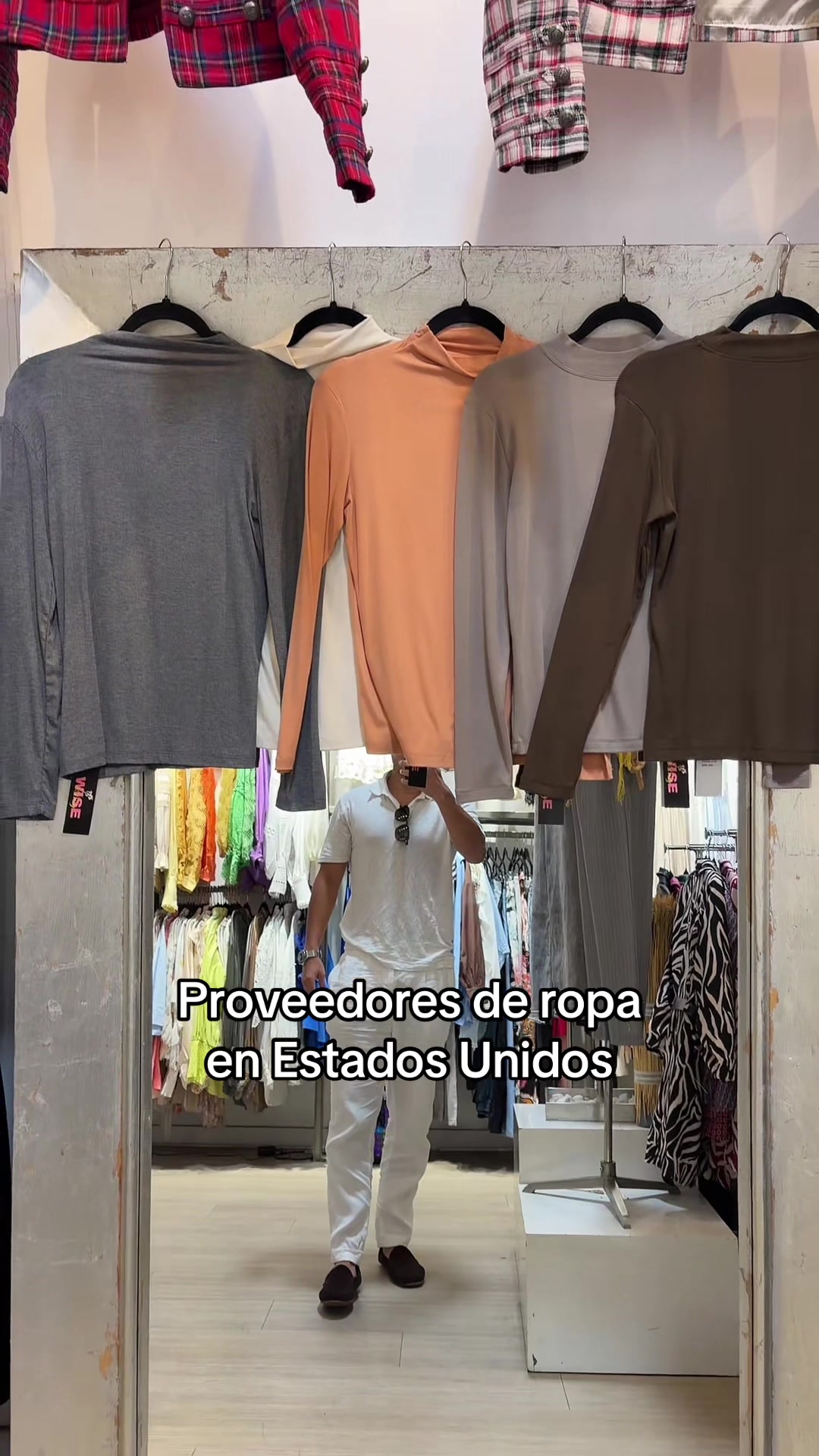 @itoofashion