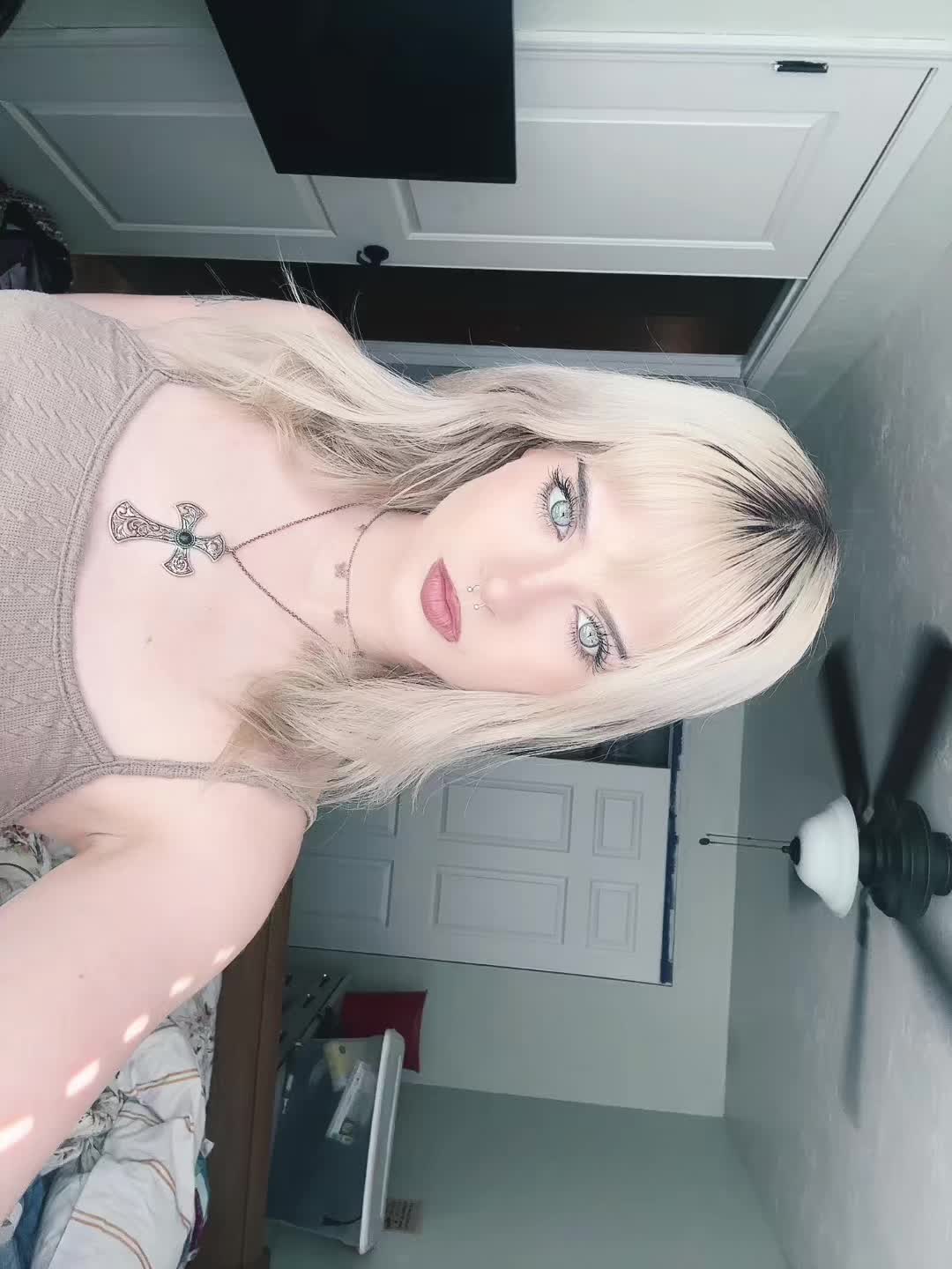 @goblin girl ₊˚⊹