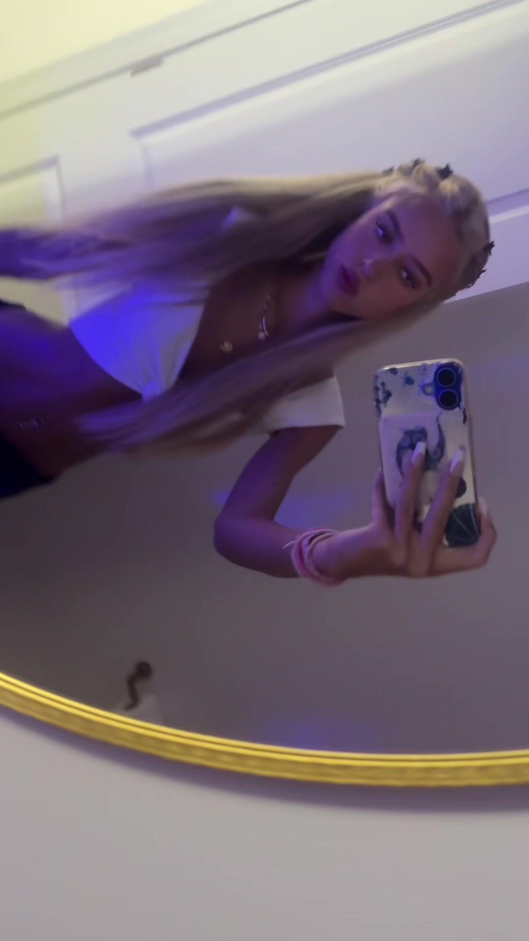 @ava