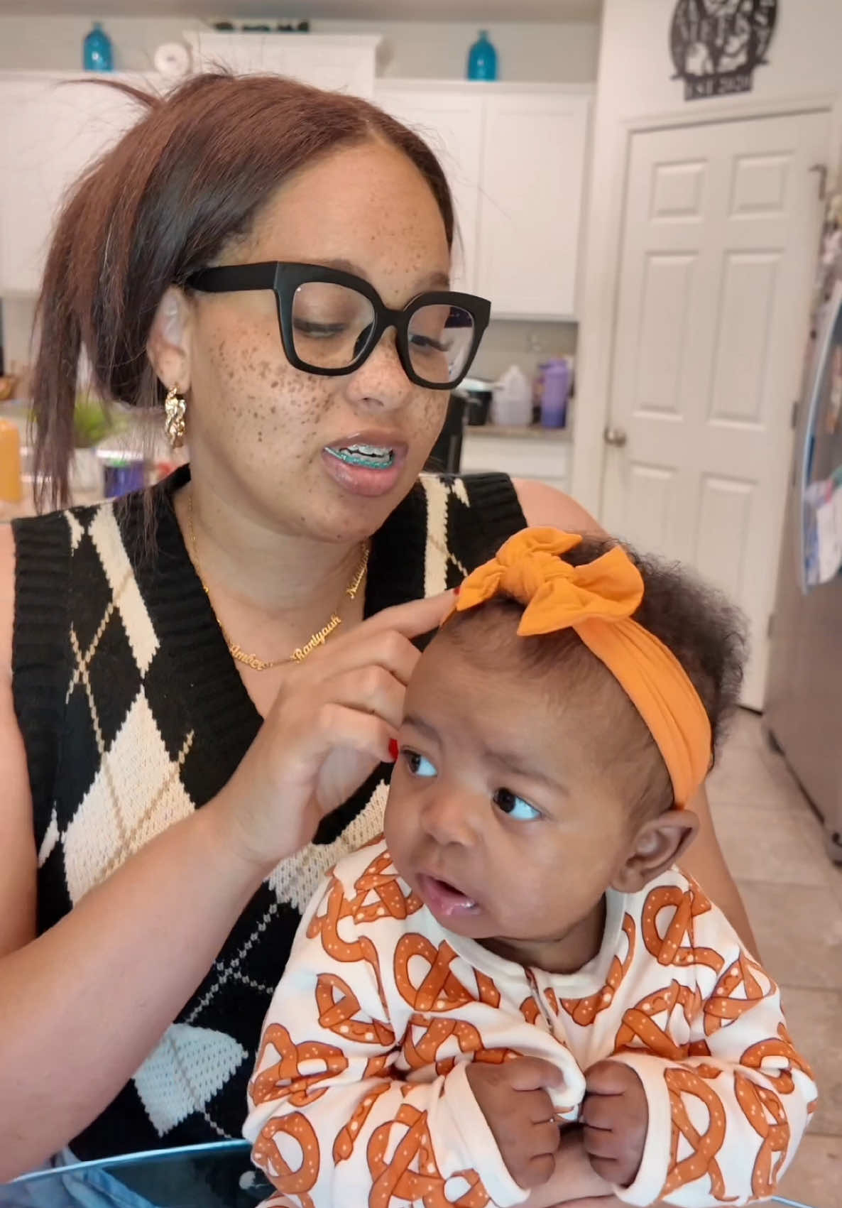 @YeahItsAmberr 🧡