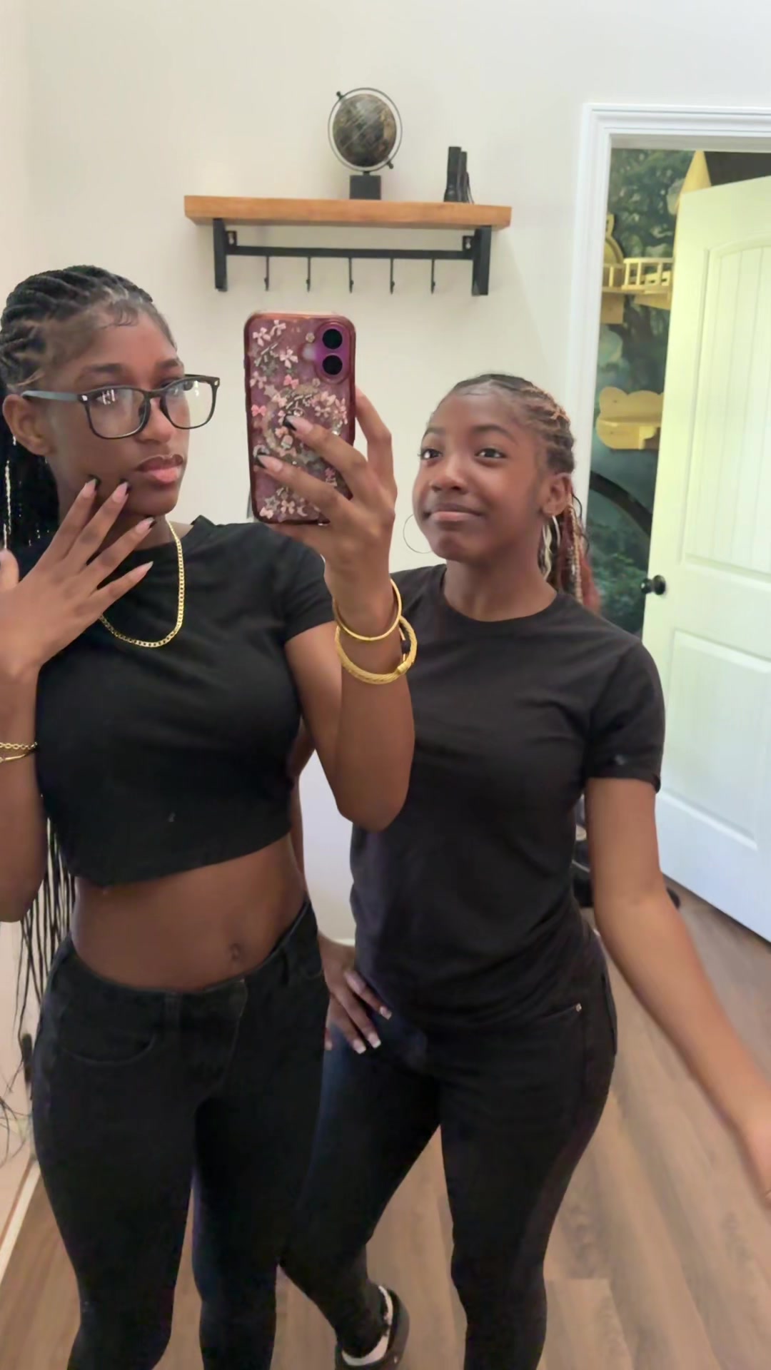 @🕷️Kia+ari😵&zwj;💫