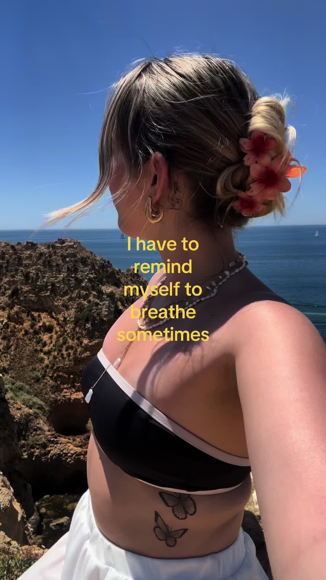 @𝒦𝒾𝓂 𝐿𝒶𝓊𝓇𝒶🤍