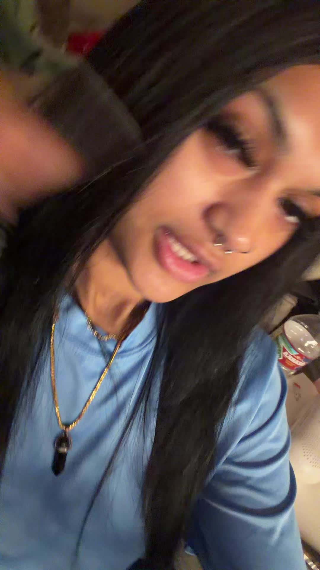 @Alyanna