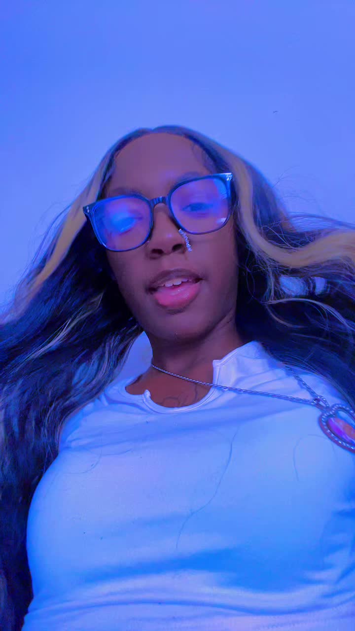 @breashiana