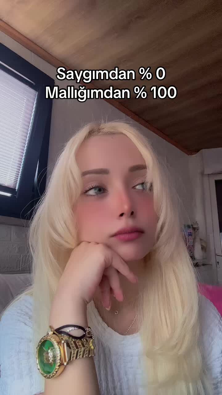 @𝓒 ☆
