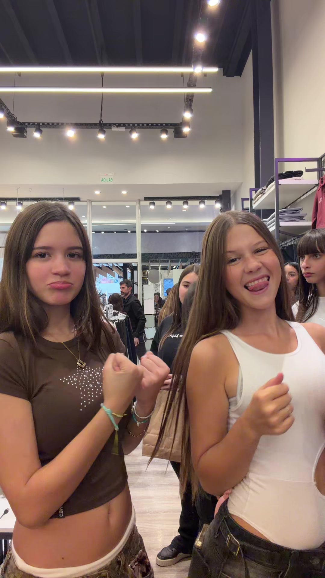 @~sofi mech&oacute;n~