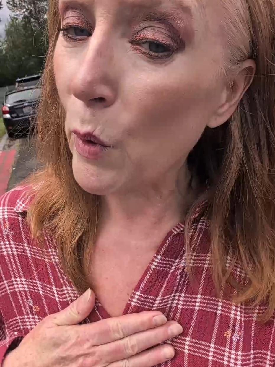 @Kari Olson 🇳🇴