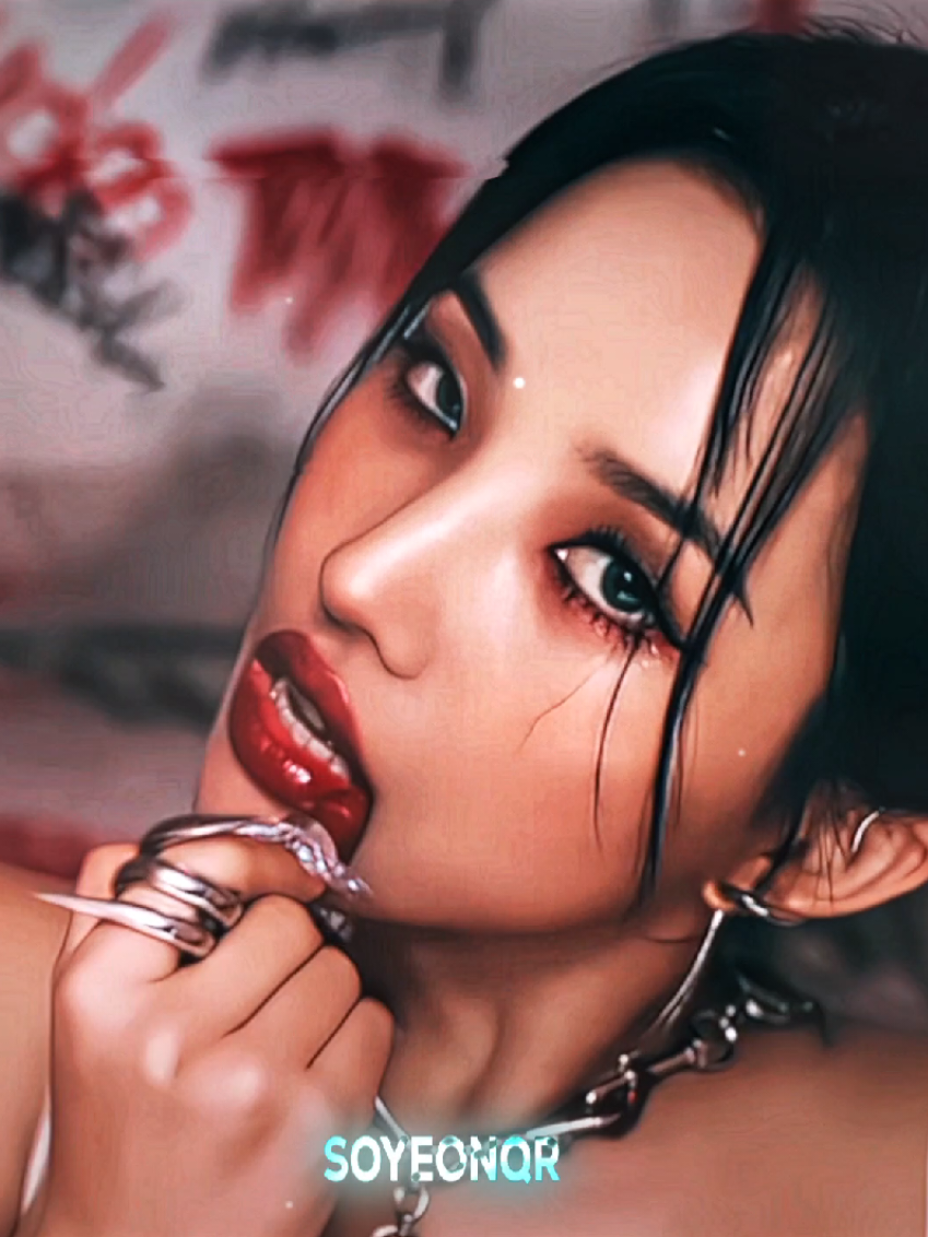 @𝐬𝐨𝐲𝐞𝐨𝐧𝐪𝐫*