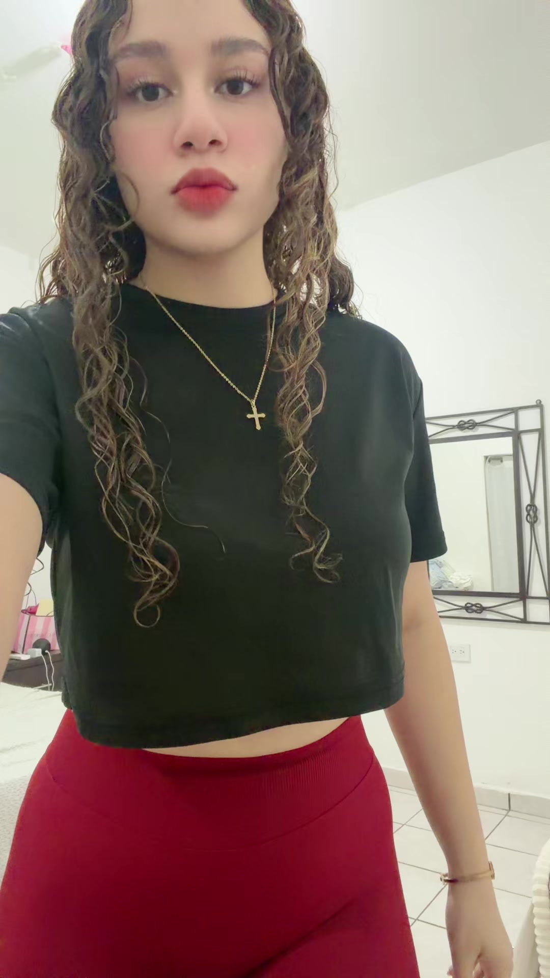 @anishka