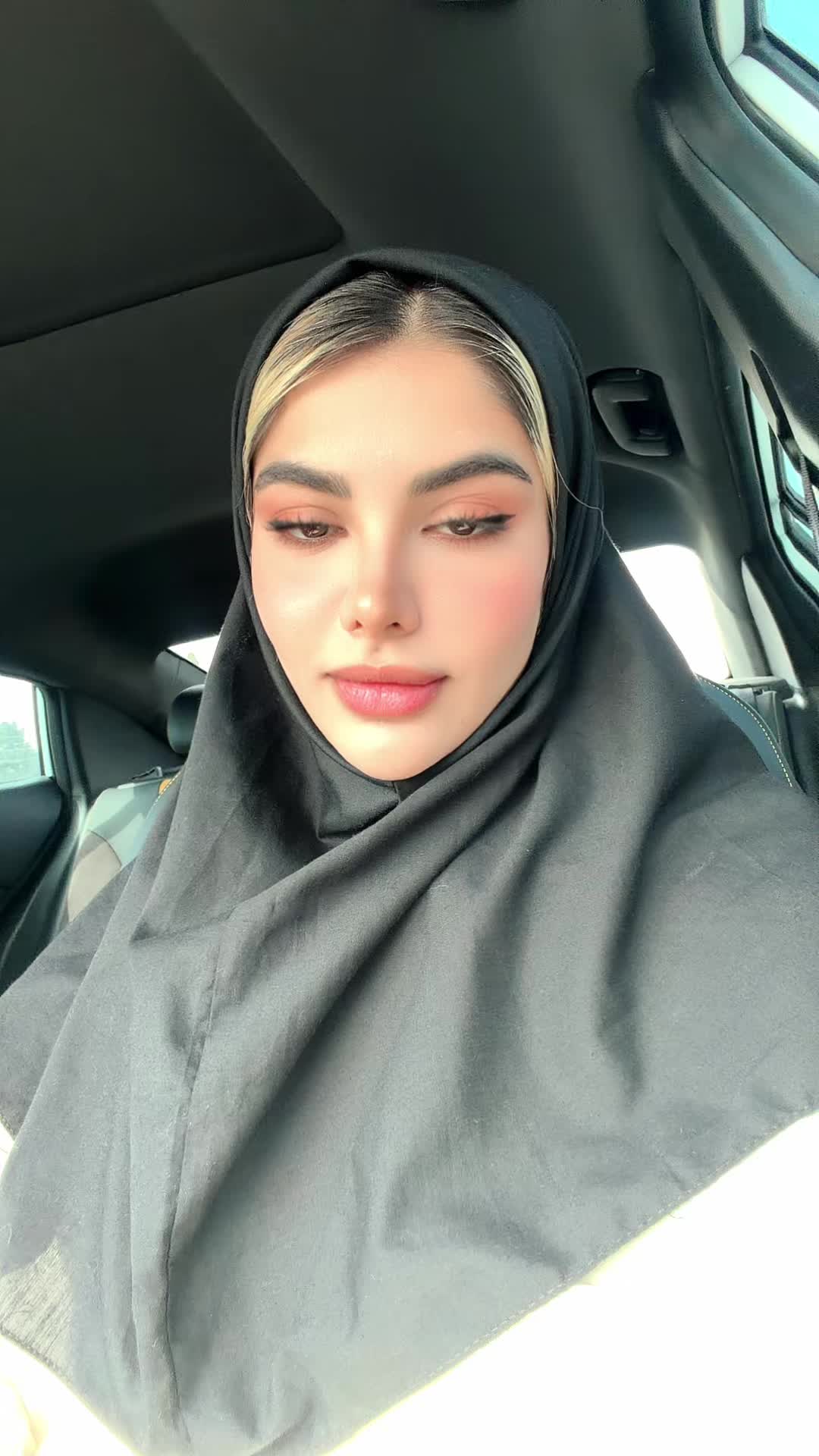 @Niloofar