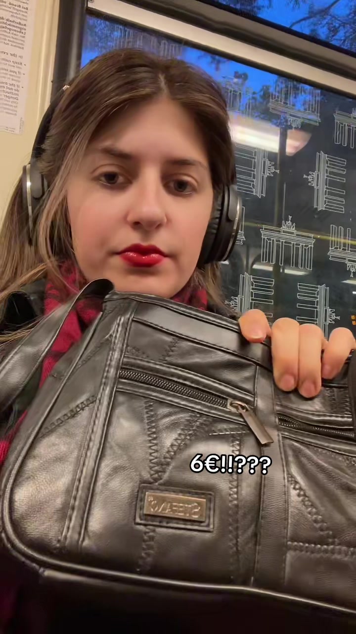 @๐๐๐
๐