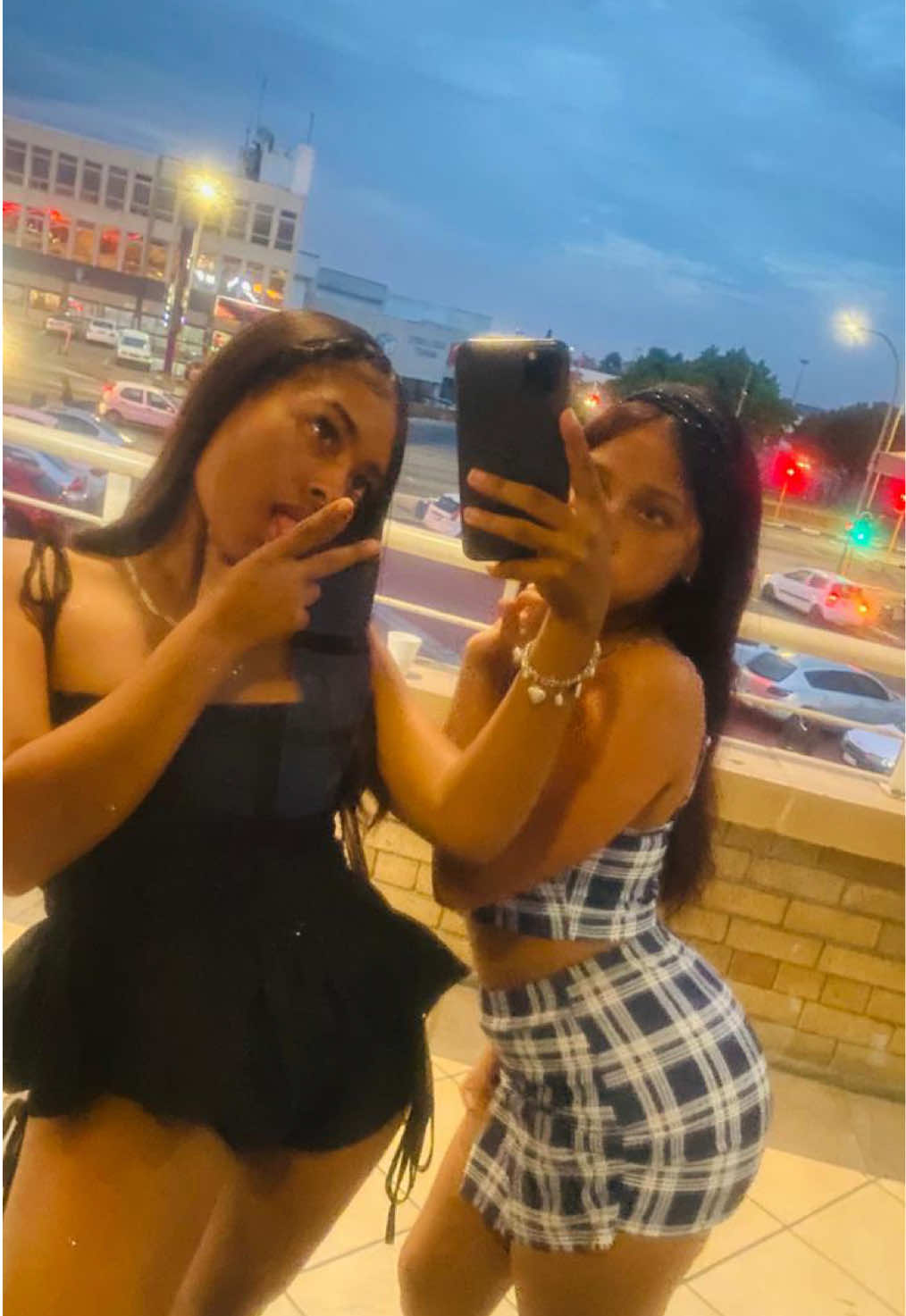 @𝓜𝓲𝓴𝓼🧸