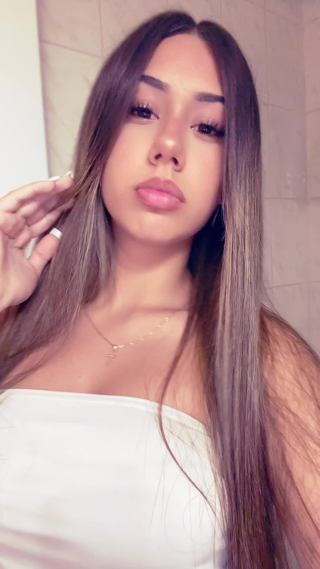 @adrink_please