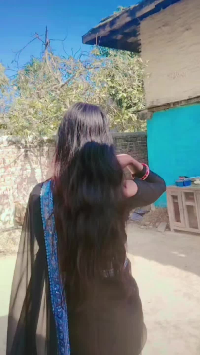 @decent girl ๐ง ๐ ๐ฅบ