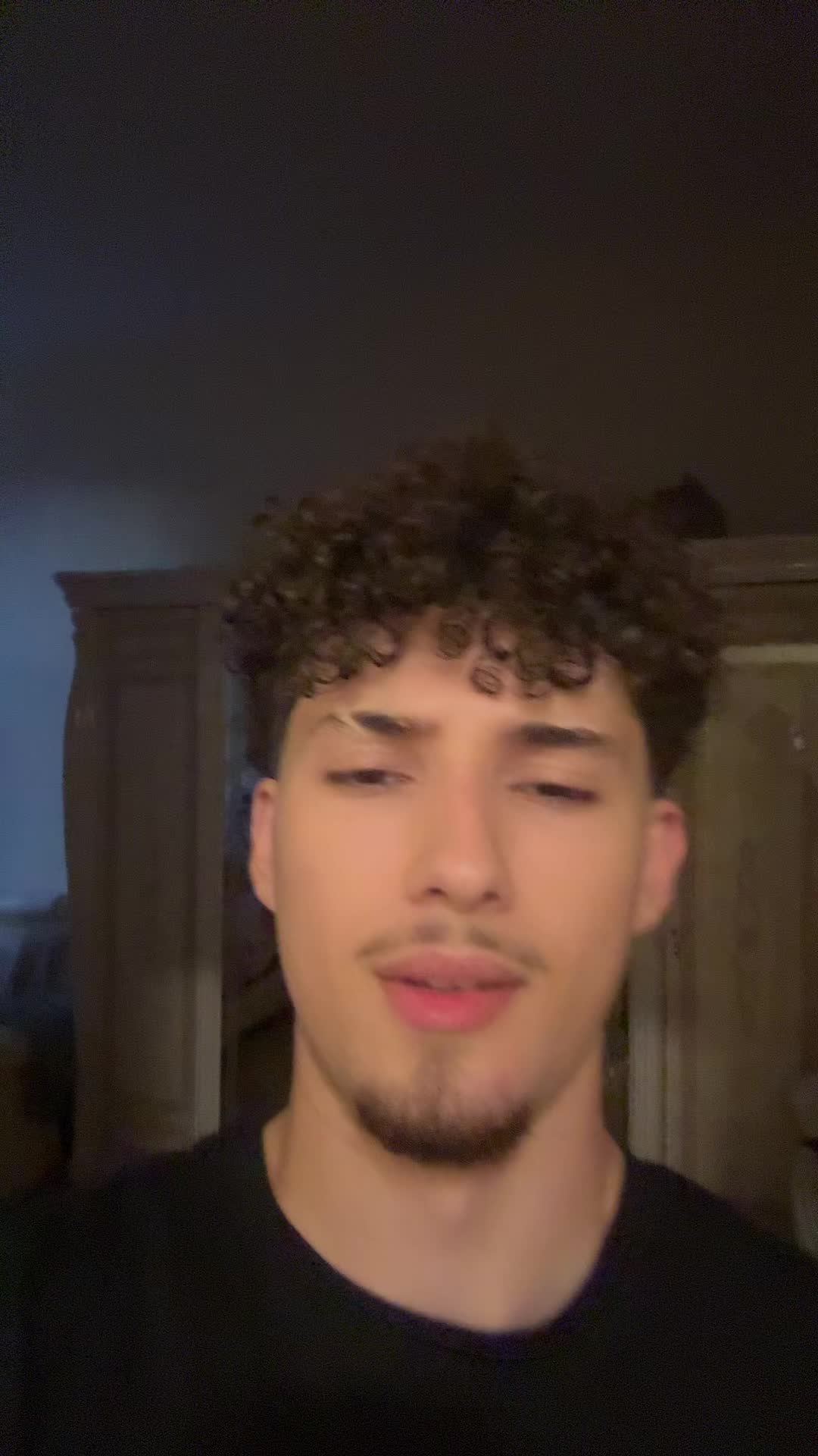 @ezrvo
