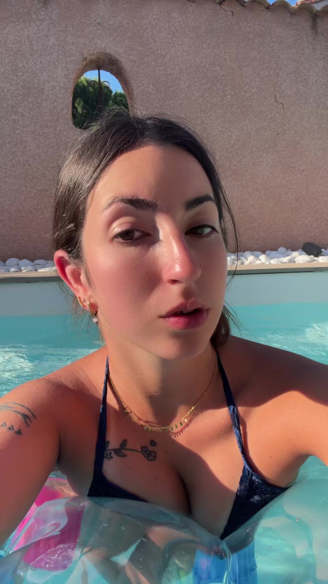 @céliaa