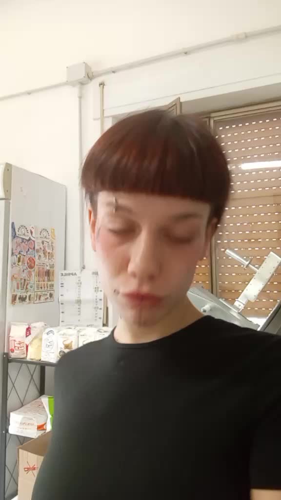 @𝐆𝐫𝐞𝐭𝐚 𝐓𝐫𝐢𝐥𝐥𝐢
