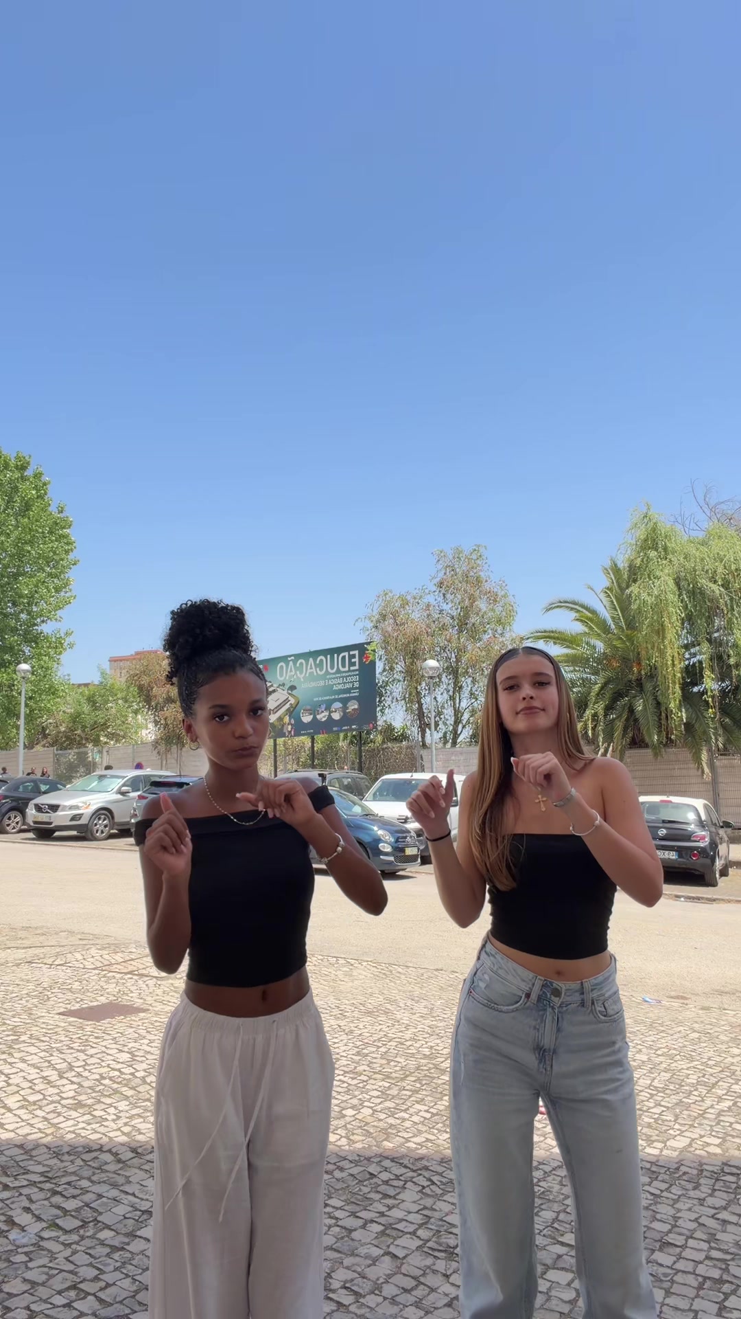 @anocas