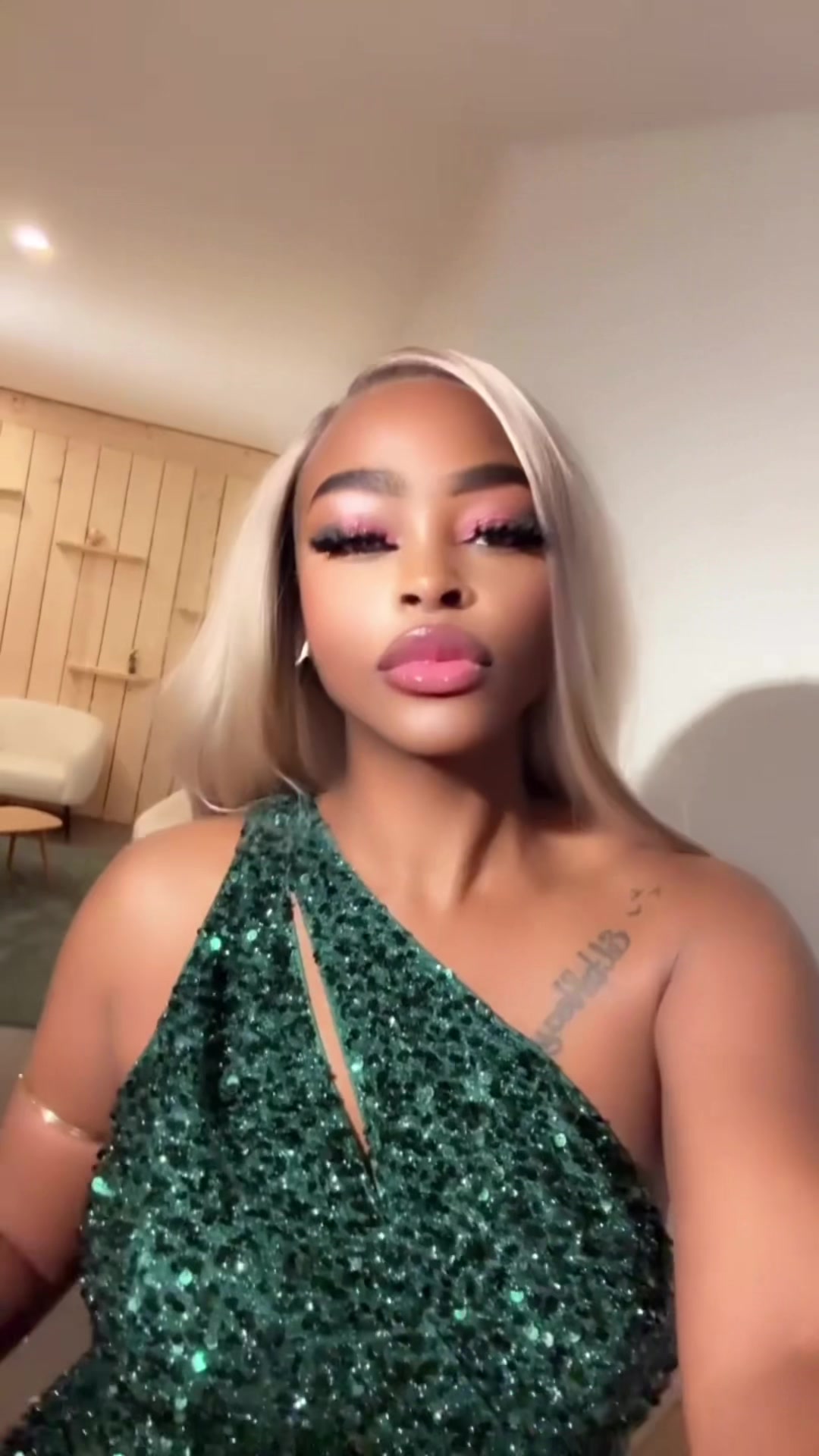 @fille unique 🇨🇬🇬🇶🇨🇵🇺🇸