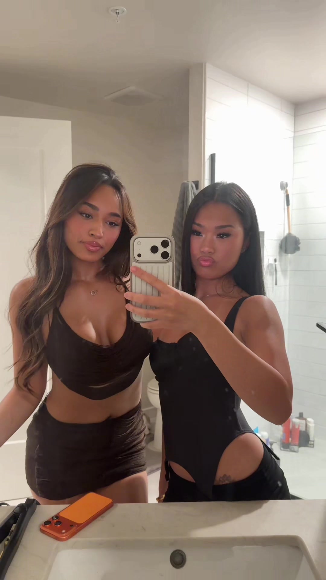 @Asiamarie25
