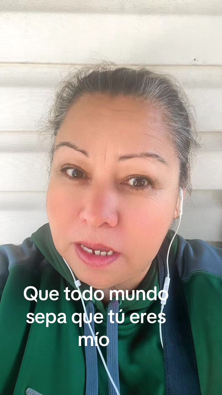 @GALLINITA34👑🎶
