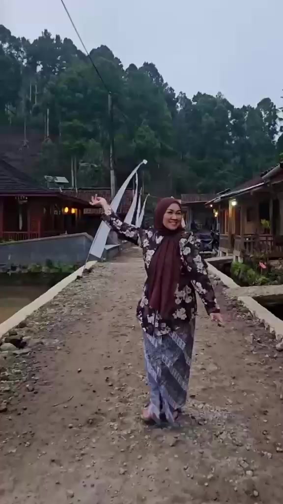 @Dewi Azkiya