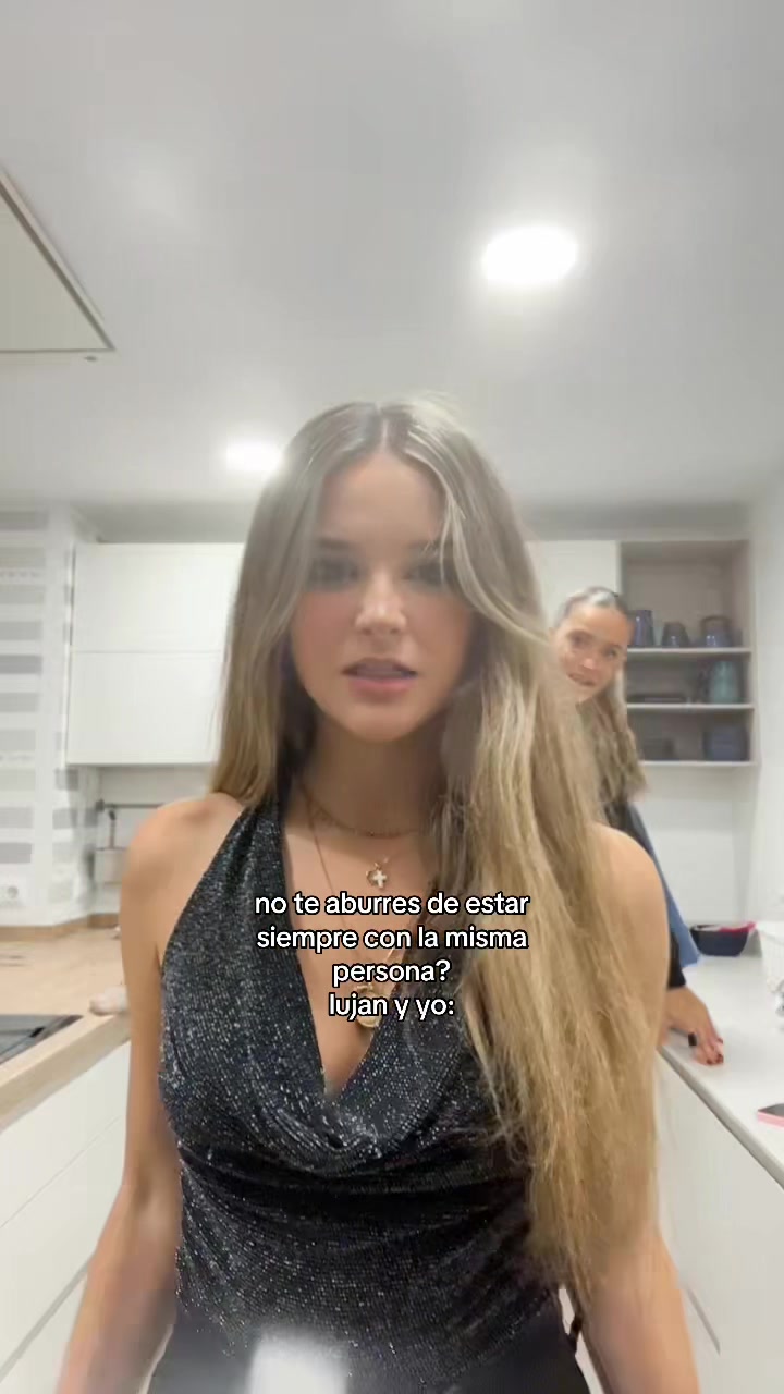 @isadeluquee