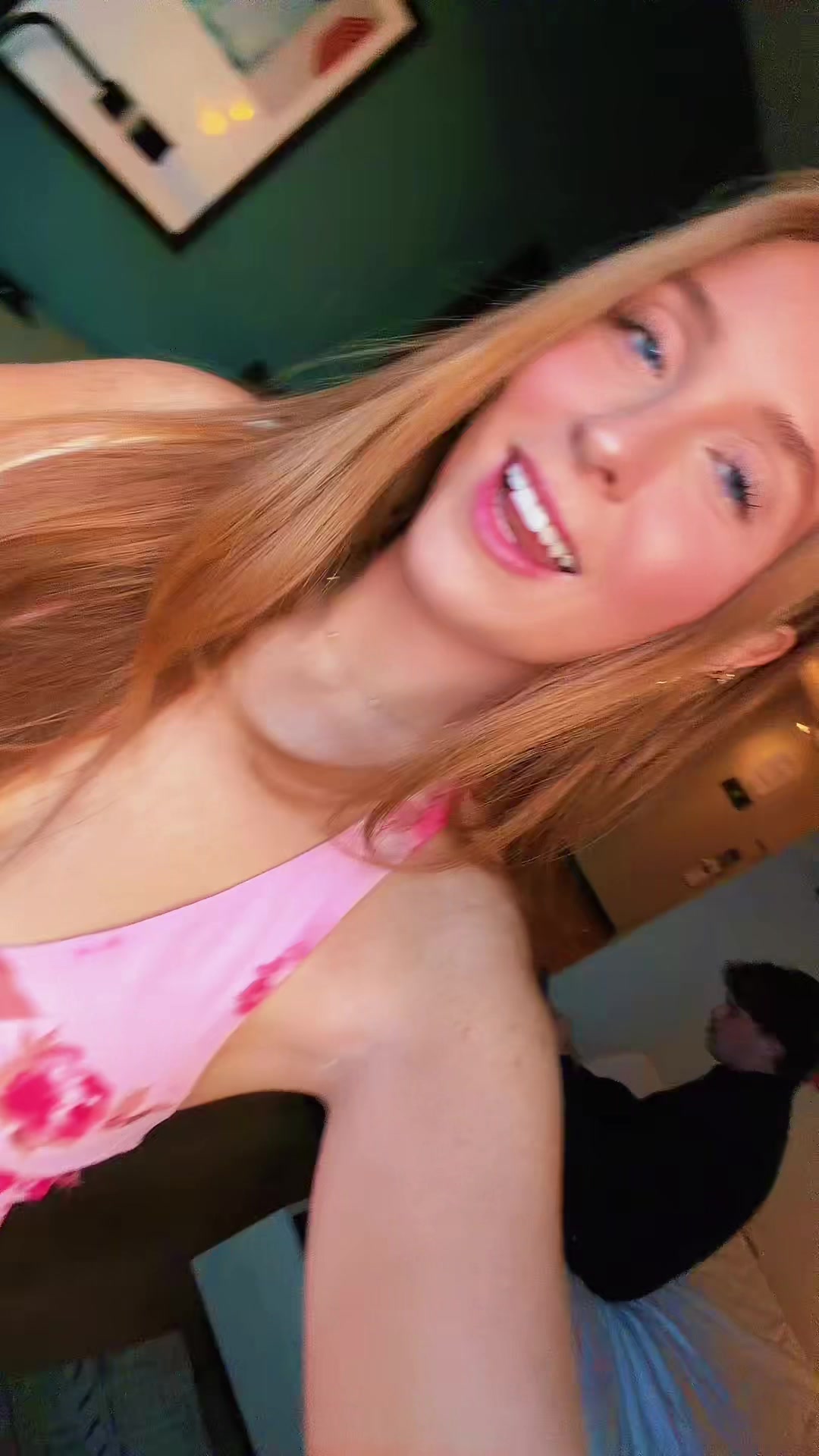 @jenna 👩🏻&zwj;🦰🫧⭐️💐🍸💋