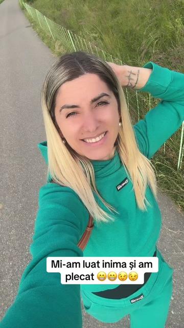 @adeluza85