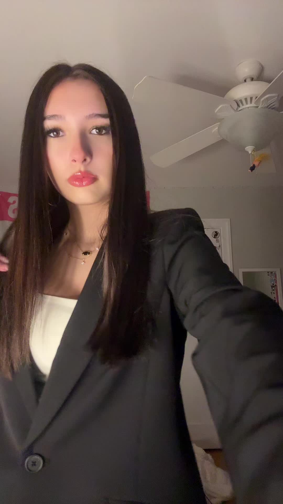 @sof 𝄞⨾𓍢ִ໋