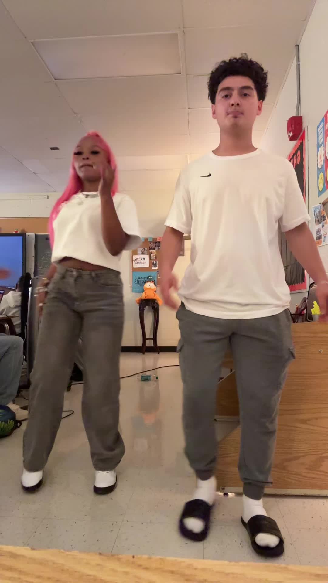 @knicolethed0ll