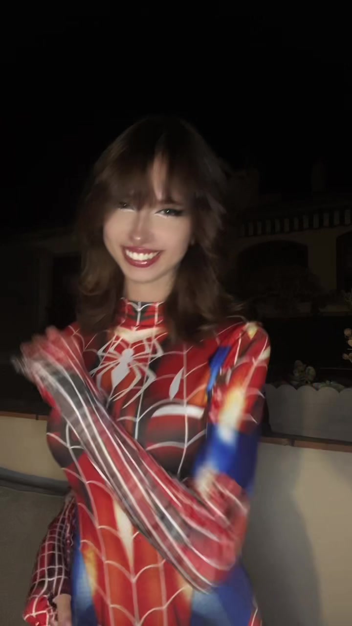 @⋆˚࿔𝒉𝒆𝒆𝒍𝒖𝒏𝒂𝜗𝜚˚⋆