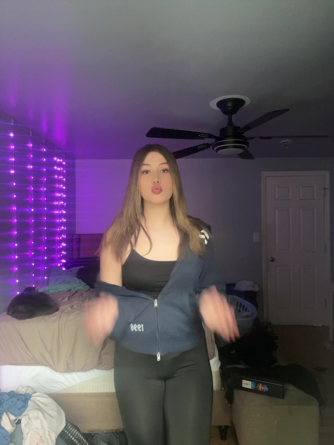 @bellaaa