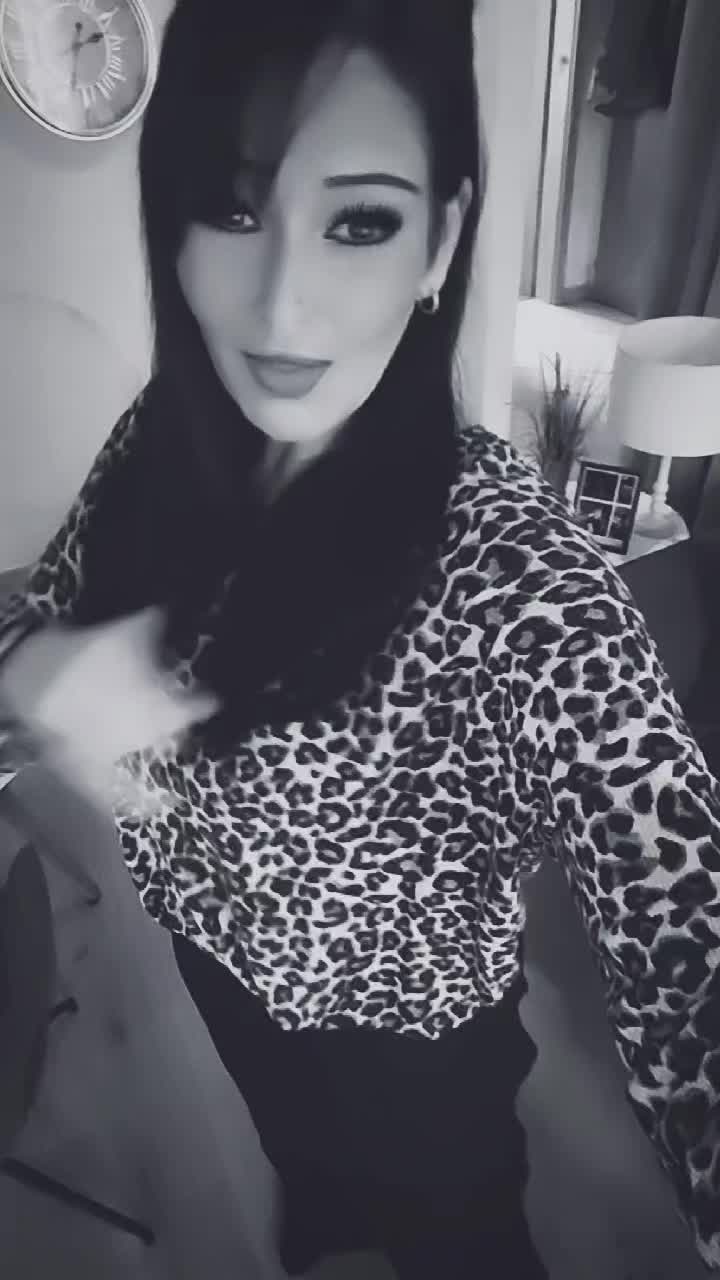 @𝕸𝖎𝖉𝖓𝖎𝖌𝖍𝖙 𝕸𝖚𝖘𝖊 🎤🌑
