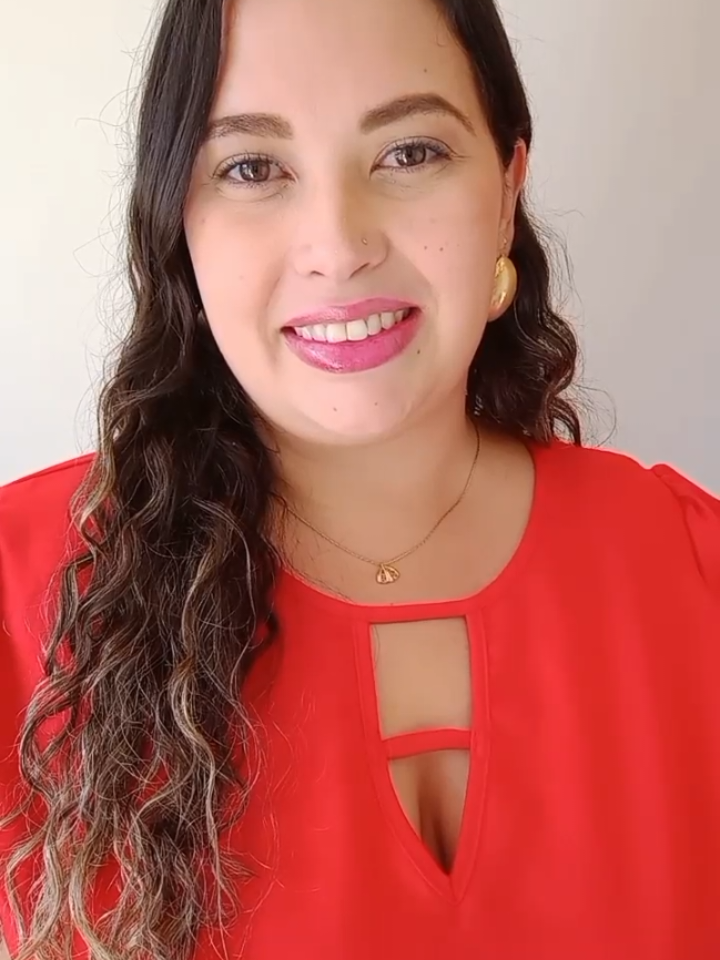 @Thaís Felício