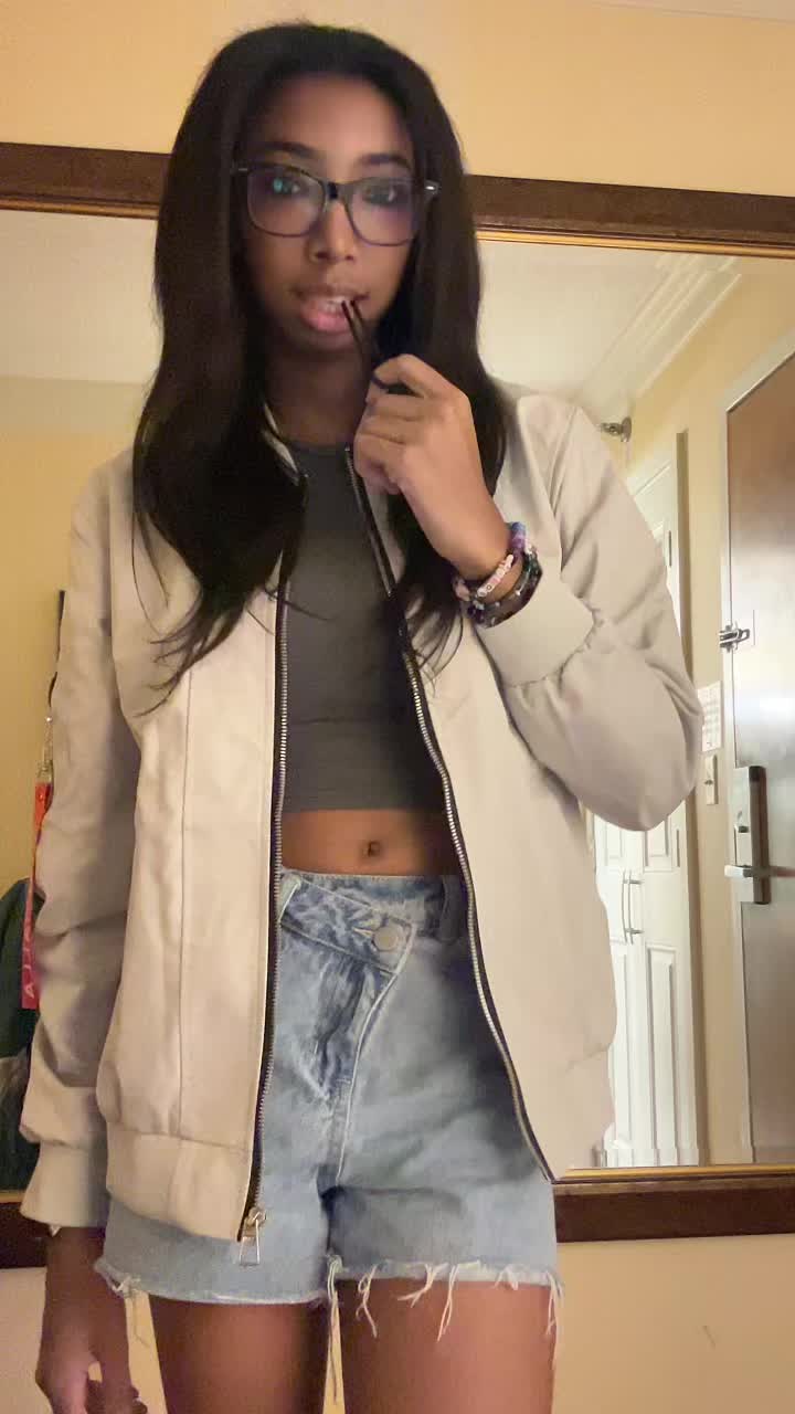 @It&rsquo;s AJ❤️🧡