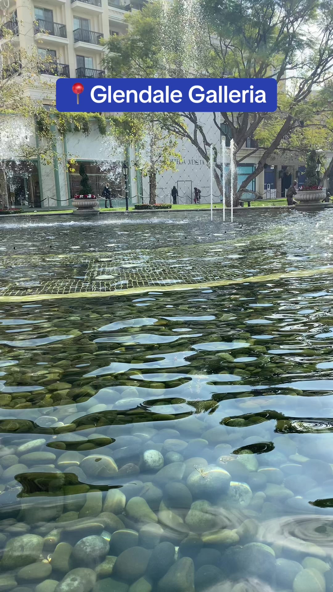 @callesdelosangeles