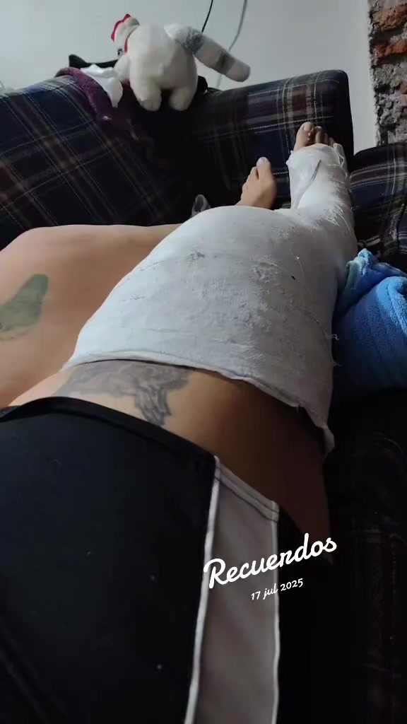 @lunaticka28